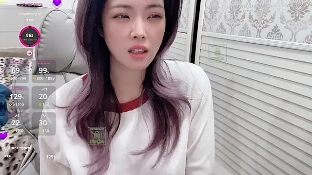 holiland (F milf) - 我人气不行 但我气人还行~