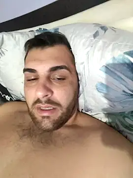 attila98 - Attila98's free webcam