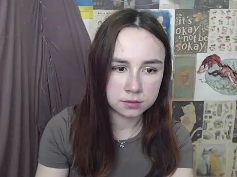 veryveryveryshy_ - VeryVeryVeryShy_'s free webcam