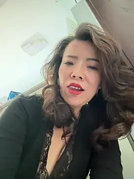 anna_kk (F milf) - 咖啡店里 高潮喷水