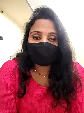 Webcam Model (Sweet-kajal7)  is live.Free join now!