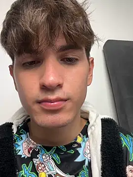 Naim_TheKing Live Webcam on Stripchat