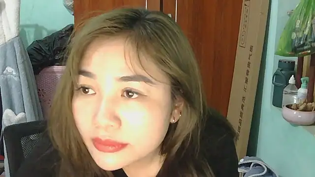 uhem112 - Uhem112's free webcam