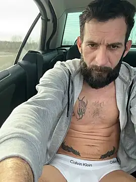 Michel_huge Live Webcam on Stripchat