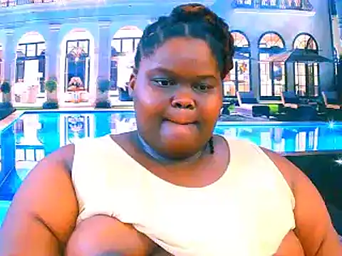 ebonyhotbuns - EbonyHotBuns's free webcam