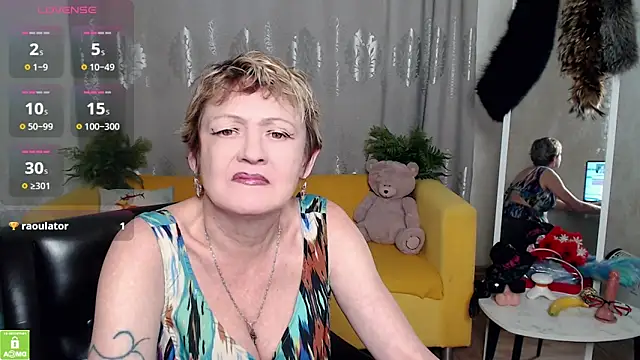 SexyGrandma_ webcam