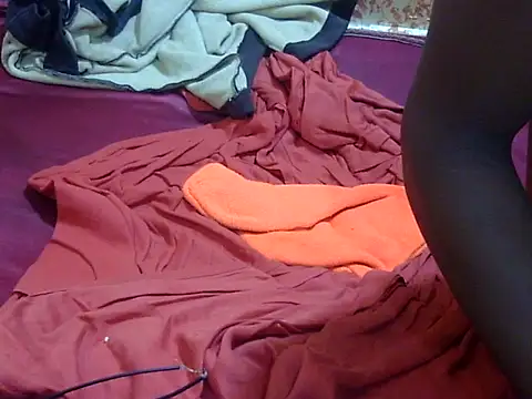 Latinian_cock webcam