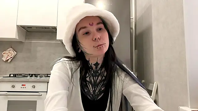 HighelikeGirl webcam