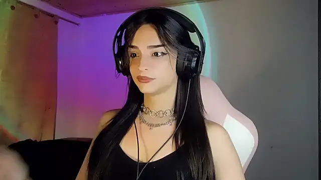 Dollbehavior_ Live Webcam on Stripchat