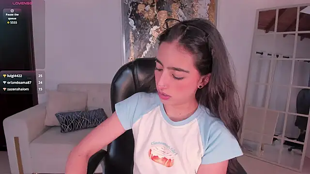 LarisaSmirnov webcam