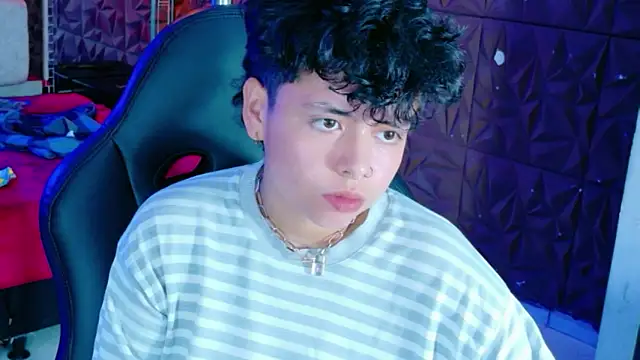 lunabustygirl webcam