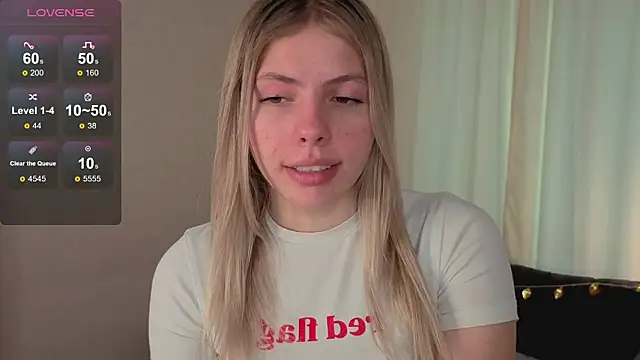 ginanelson - GinaNelson's free webcam