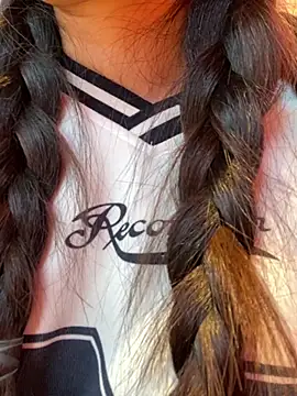 miss_me29 - Miss_me29's free webcam