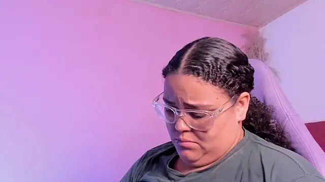 MelannieSimons webcam