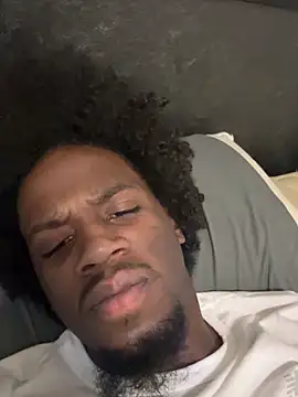 james816 (M young) - a better camera and tripod stand