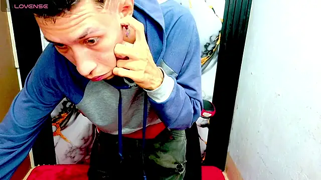 The_latin_boy webcam