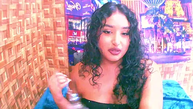 IndianAngel4u webcam