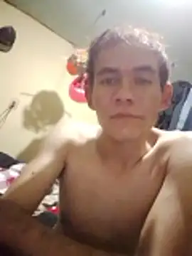 Cloud0nMycock webcam