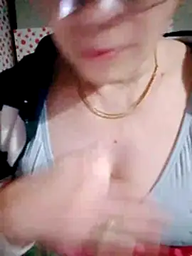 small-house123 webcam