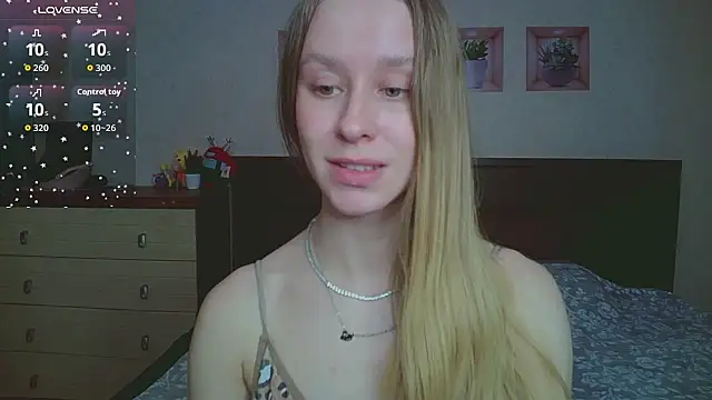 lily__devil - Lily__Devil's free webcam - UK Sex Cams