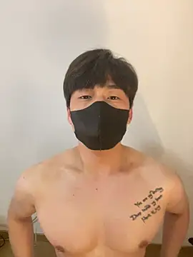 kimze7 (M young) - 多多支持助理目标，特价视频＋照片（video and photo）