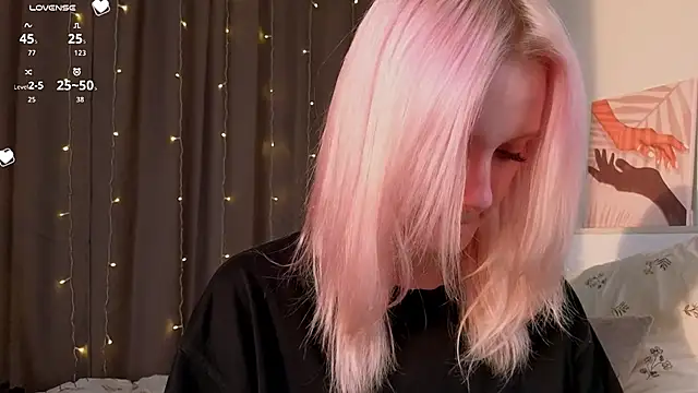 edlahewell - EdlaHewell's free webcam