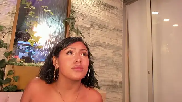 emmadancer - Emmadancer's free webcam