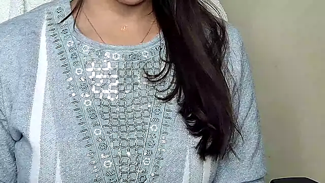 nyra-goddess - Nyra-Goddess's free webcam