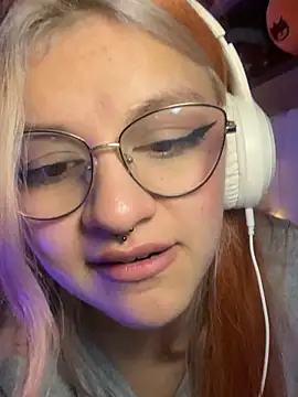 sophia_weest99 - Sophia_Weest99's free webcam