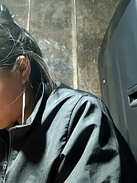 liu-liusexy - Liu-liusexy's free webcam