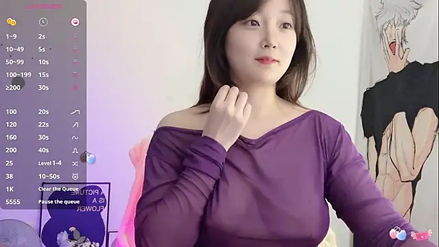 _flipped_ (F teen) - show boobs露胸