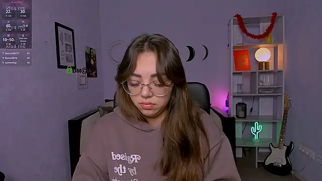 kiki_swan - Kiki_swan's free webcam