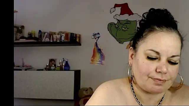 andreea2011 - Andreea2011's free webcam