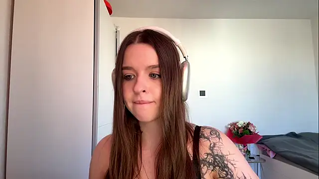 lakishaquattlebaum - LakishaQuattlebaum's free webcam