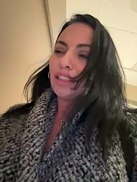 kimkelly13 - KimKelly13's free webcam