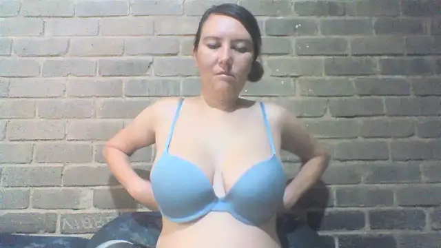 eksjounemwah - EksJouneMwah's free webcam