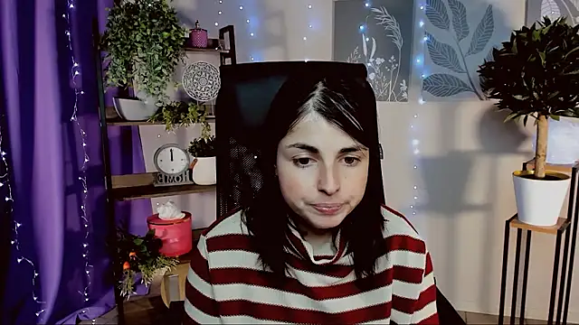 martaedams - MartaEdams's free webcam