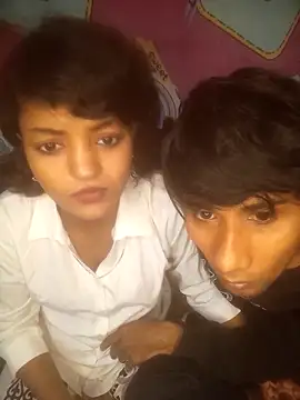 freakingromance - Freakingromance's free webcam