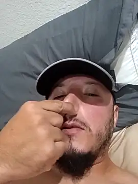 lalin2323 - Lalin2323's free webcam