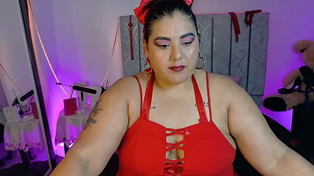 Webcam Model (AndreaKinky)  is live.Free join now!