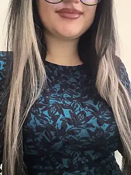 molly-molly- - Molly-molly-'s free webcam - UK Sex Cams