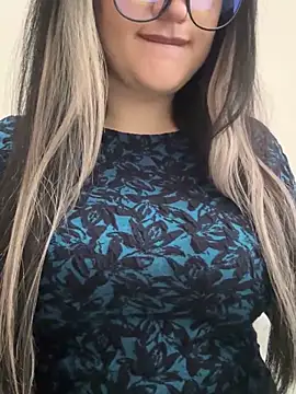 molly-molly- - Molly-molly-'s free webcam