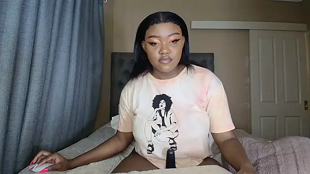 nanababe1 - Nanababe1's free webcam - UK Sex Cams