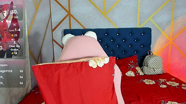 _vaiolet_owo - _vaiolet_owo's free webcam - UK Sex Cams