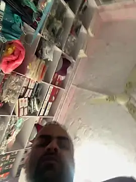 hardlysuck (Ask my age) - Cum show