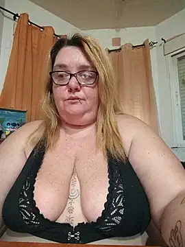 diosacurvy1984 webcam