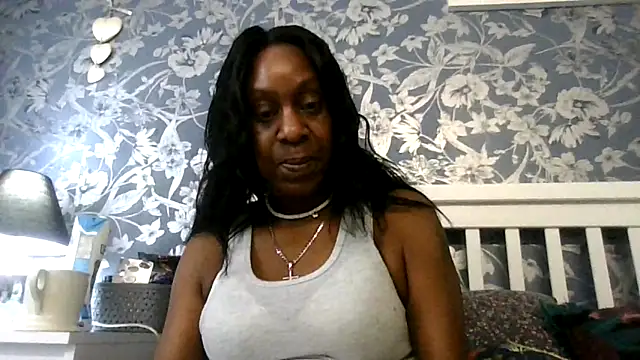 Ebony-SultryX webcam