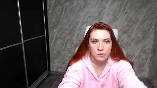 Reginasmilee webcam