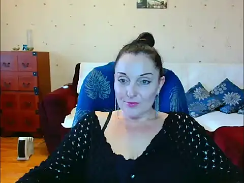 Alice3694 webcam