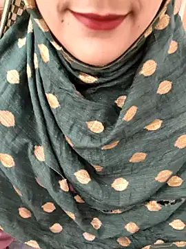 Webcam Model (Indian-Aleena) is live